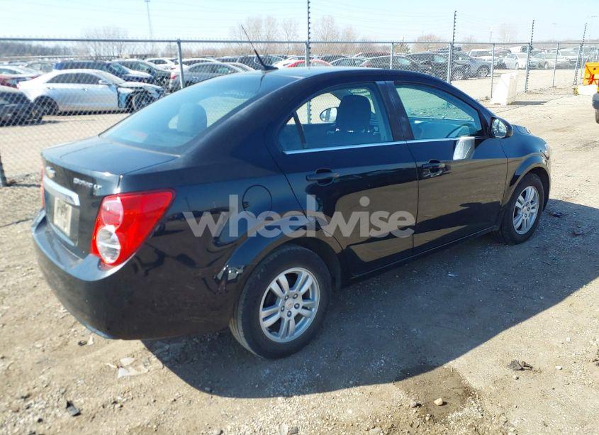 Photo 4 of 2012 Chevrolet Sonic 2LT (VIN 1G1JC5SH1C4147803)