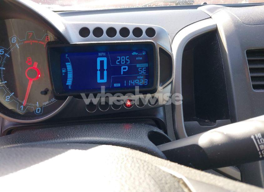 Photo 7 of 2012 Chevrolet Sonic 2LT (VIN 1G1JC5SH1C4176881)