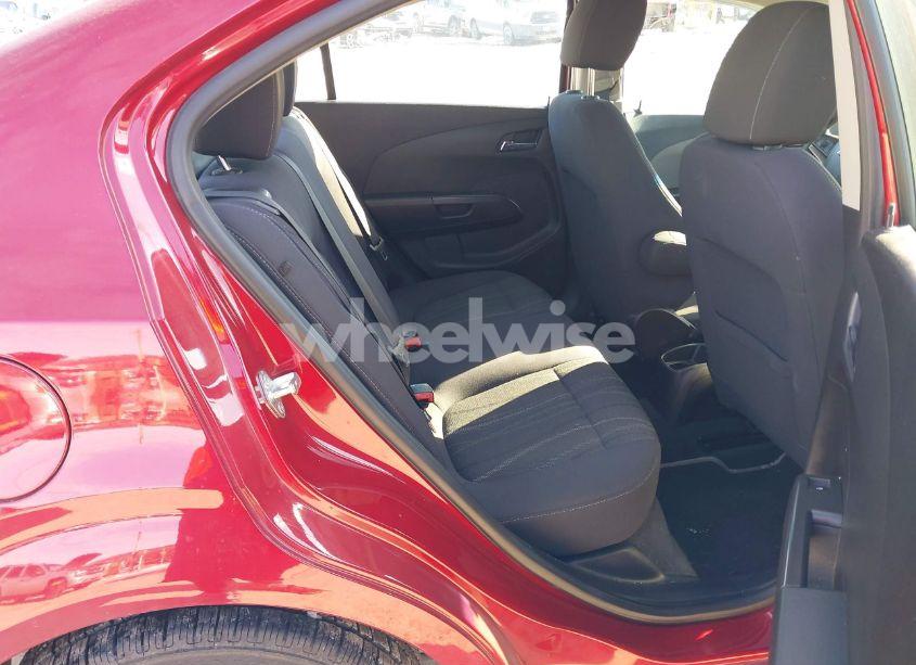 Photo 8 of 2012 Chevrolet Sonic 2LT (VIN 1G1JC5SH1C4176881)