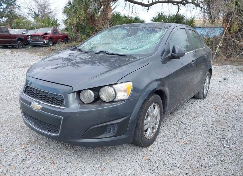 Photo 2 of 2012 Chevrolet Sonic 2LT (VIN 1G1JC5SH1C4231443)