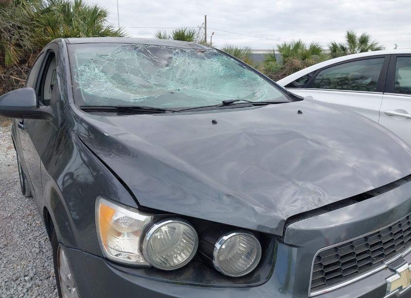 Photo 6 of 2012 Chevrolet Sonic 2LT (VIN 1G1JC5SH1C4231443)