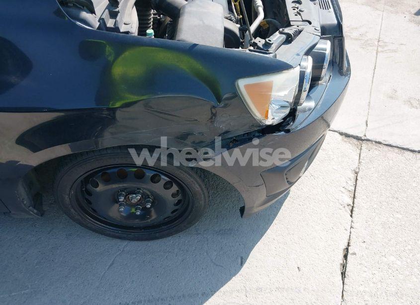 Photo 12 of 2013 Chevrolet Sonic LT (VIN 1G1JC5SH1D4131070)