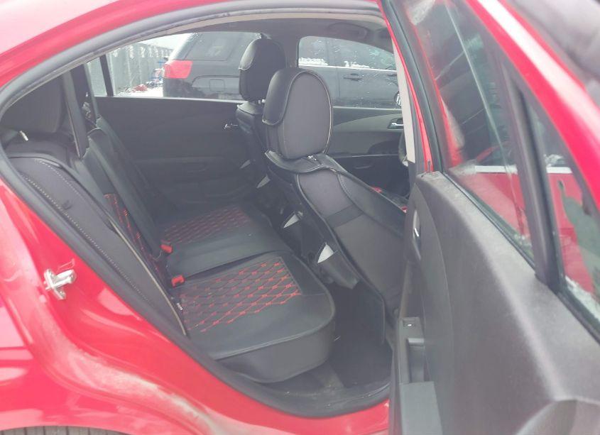 Photo 8 of 2014 Chevrolet Sonic LT AUTO (VIN 1G1JC5SH1E4139686)