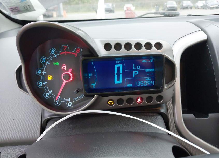 Photo 7 of 2015 Chevrolet Sonic LT AUTO (VIN 1G1JC5SH1F4130357)