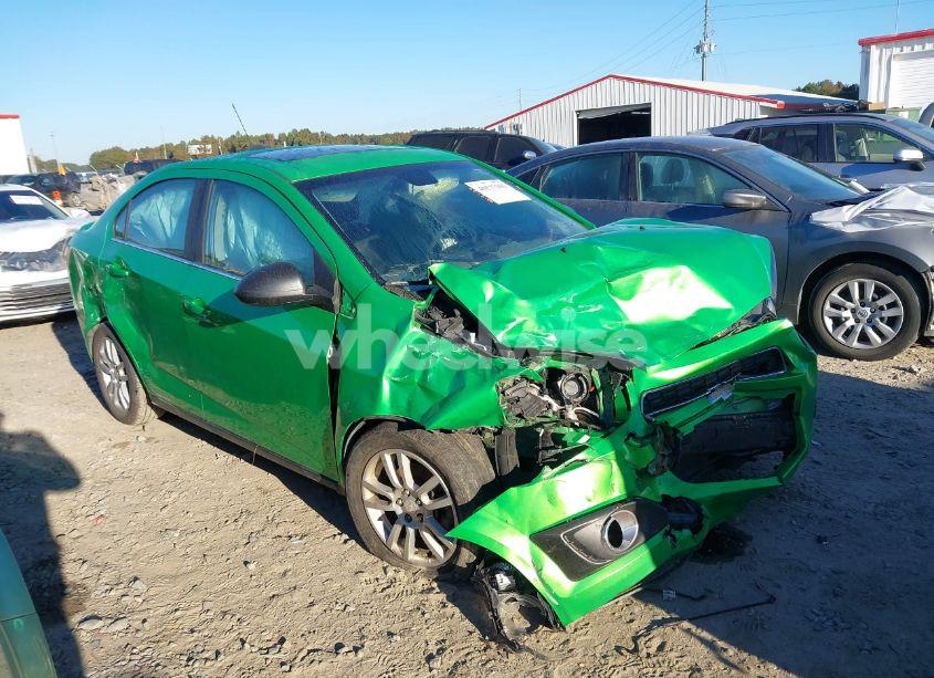 2015 Chevrolet Sonic LT AUTO (VIN 1G1JC5SH1F4149779) main photo