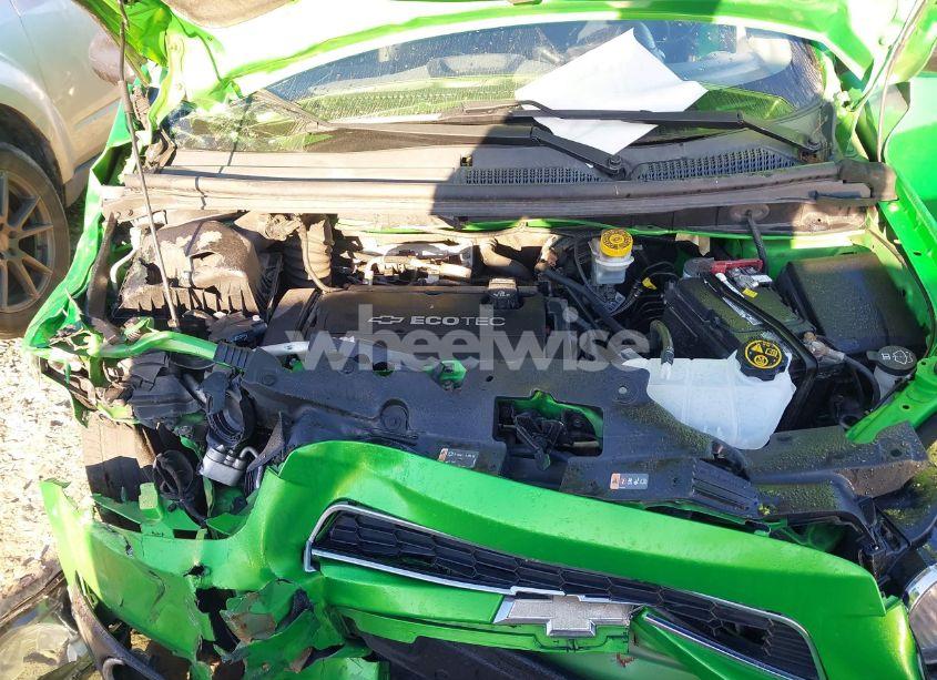 Photo 10 of 2015 Chevrolet Sonic LT AUTO (VIN 1G1JC5SH1F4149779)