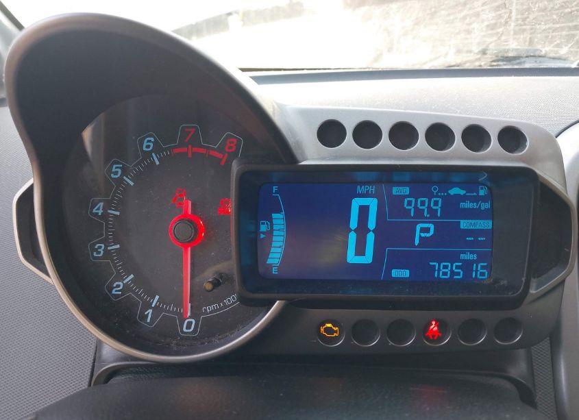 Photo 7 of 2015 Chevrolet Sonic LT AUTO (VIN 1G1JC5SH1F4155520)