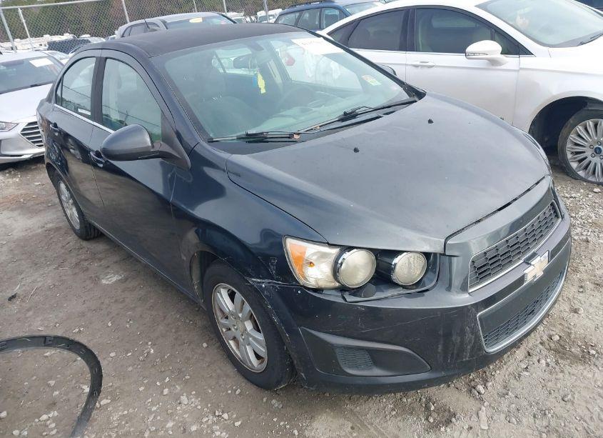 2015 Chevrolet Sonic LT AUTO (VIN 1G1JC5SH1F4161639) main photo