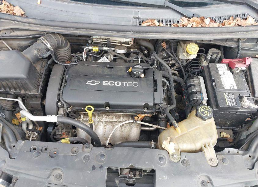 Photo 10 of 2015 Chevrolet Sonic LT AUTO (VIN 1G1JC5SH1F4161639)