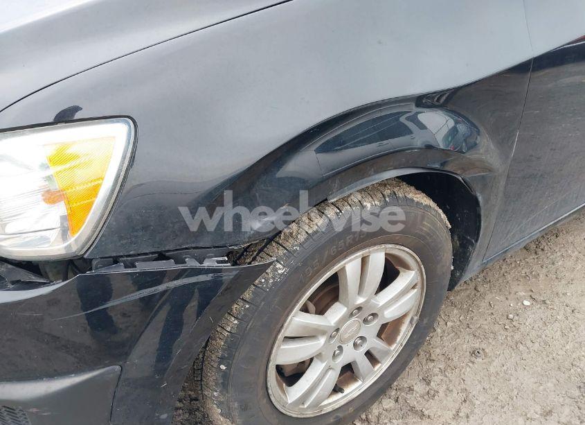 Photo 6 of 2016 Chevrolet Sonic LT AUTO (VIN 1G1JC5SH1G4133776)