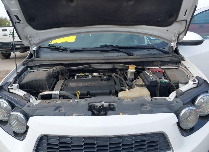 Photo 10 of 2016 Chevrolet Sonic LT AUTO (VIN 1G1JC5SH1G4159617)