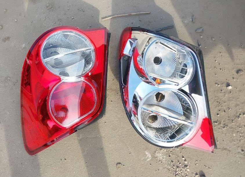 Photo 12 of 2016 Chevrolet Sonic LT AUTO (VIN 1G1JC5SH1G4159617)