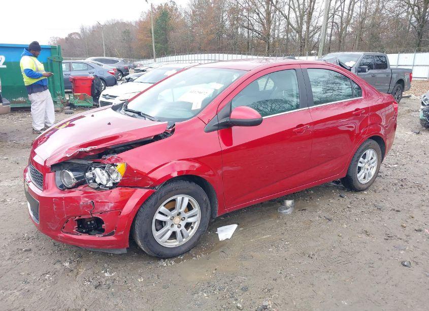 Photo 2 of 2016 Chevrolet Sonic LT AUTO (VIN 1G1JC5SH1G4175929)