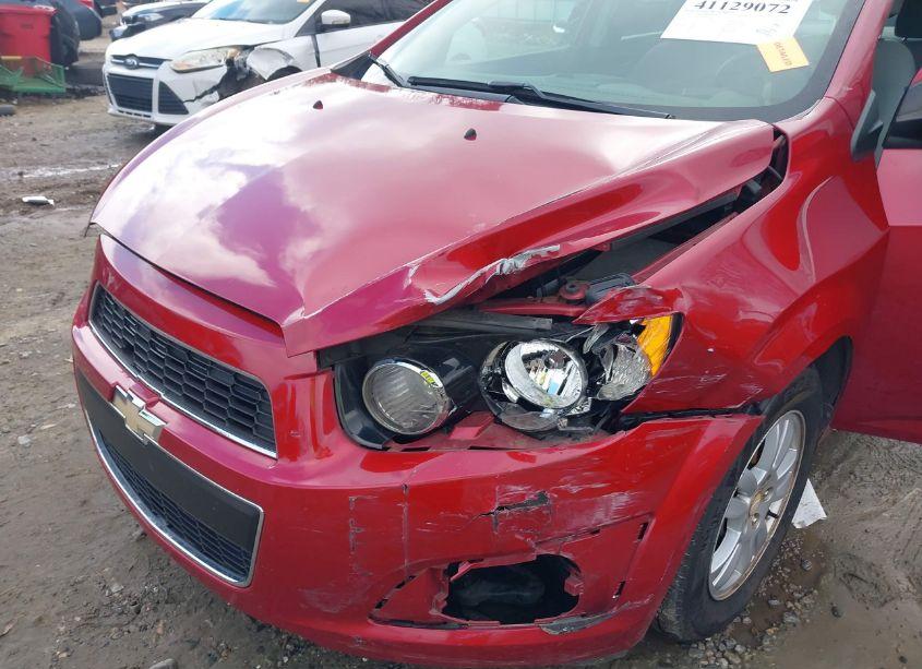 Photo 6 of 2016 Chevrolet Sonic LT AUTO (VIN 1G1JC5SH1G4175929)