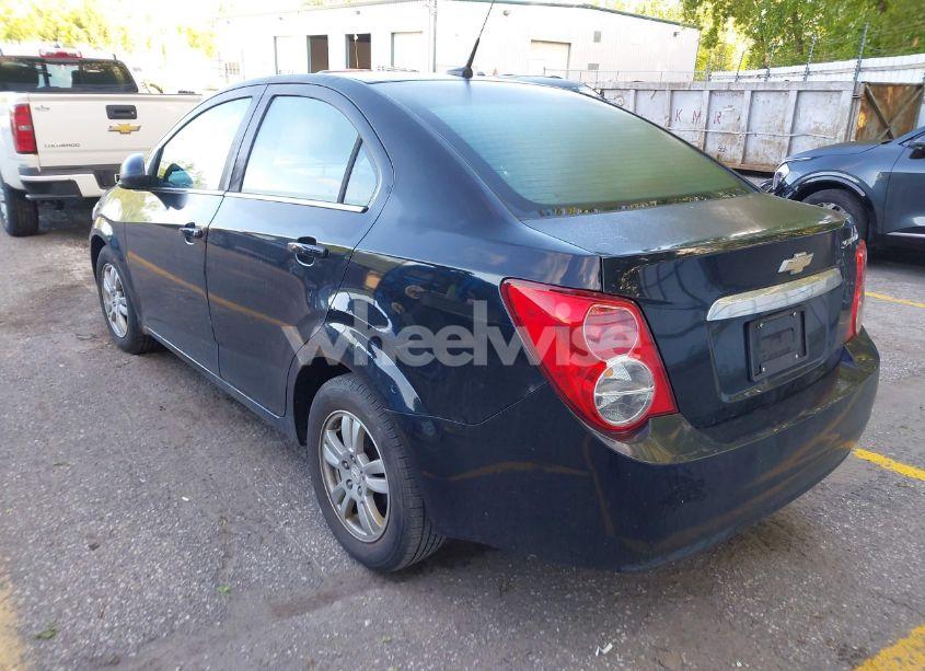 Photo 3 of 2012 Chevrolet Sonic 2LT (VIN 1G1JC5SH2C4108119)