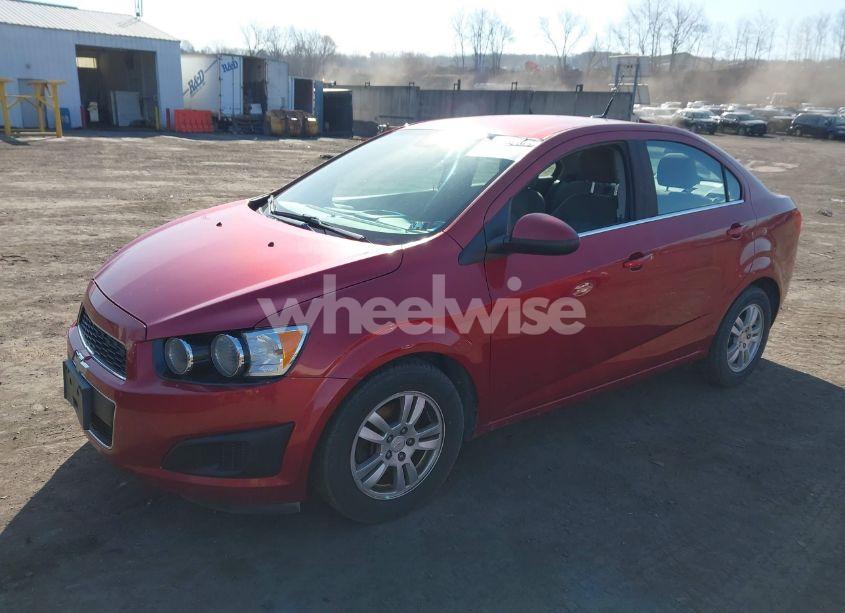 Photo 2 of 2012 Chevrolet Sonic 2LT (VIN 1G1JC5SH2C4130007)