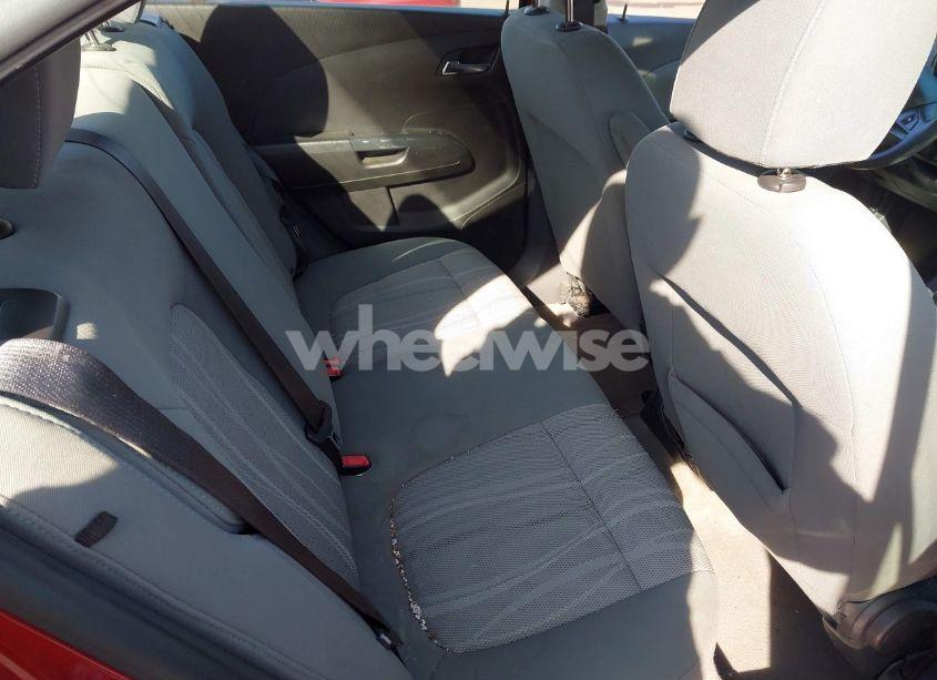 Photo 8 of 2012 Chevrolet Sonic 2LT (VIN 1G1JC5SH2C4130007)