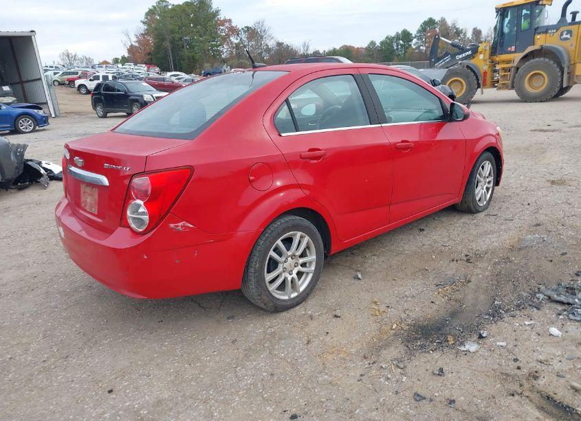 Photo 4 of 2012 Chevrolet Sonic 2LT (VIN 1G1JC5SH2C4170815)