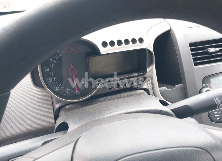 Photo 7 of 2012 Chevrolet Sonic 2LT (VIN 1G1JC5SH2C4182219)