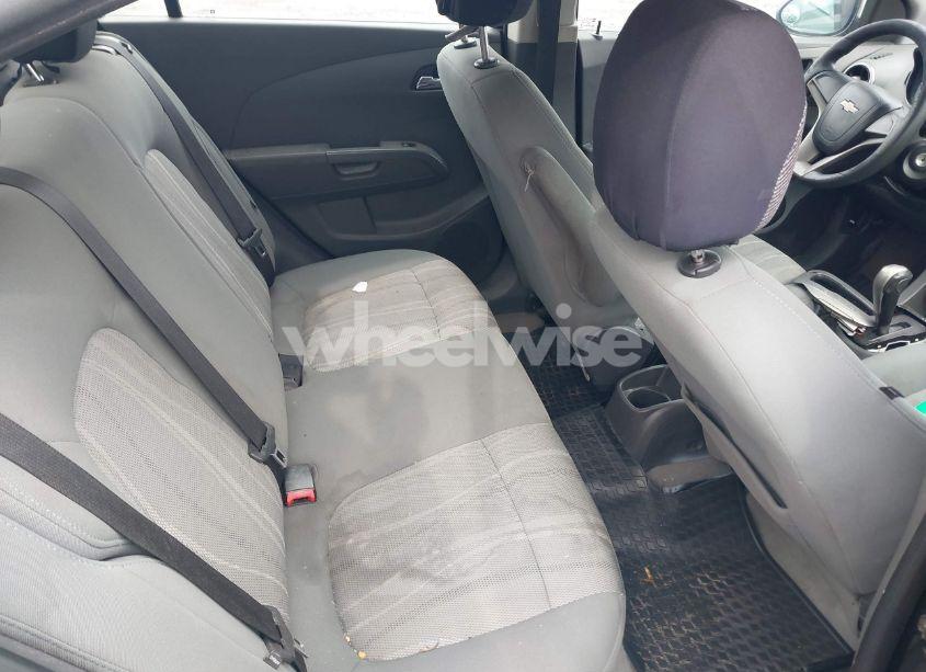 Photo 8 of 2012 Chevrolet Sonic 2LT (VIN 1G1JC5SH2C4182219)