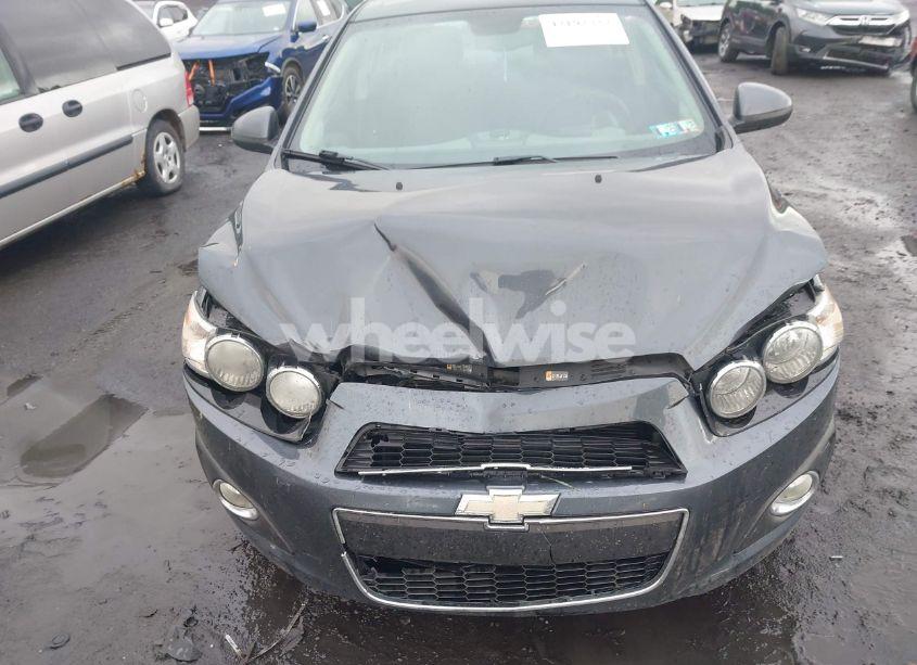 Photo 6 of 2012 Chevrolet Sonic 2LT (VIN 1G1JC5SH2C4182267)