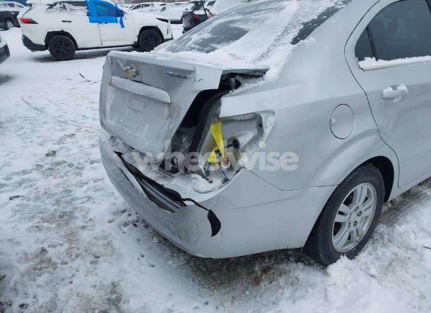 Photo 12 of 2012 Chevrolet Sonic 2LT (VIN 1G1JC5SH2C4227594)