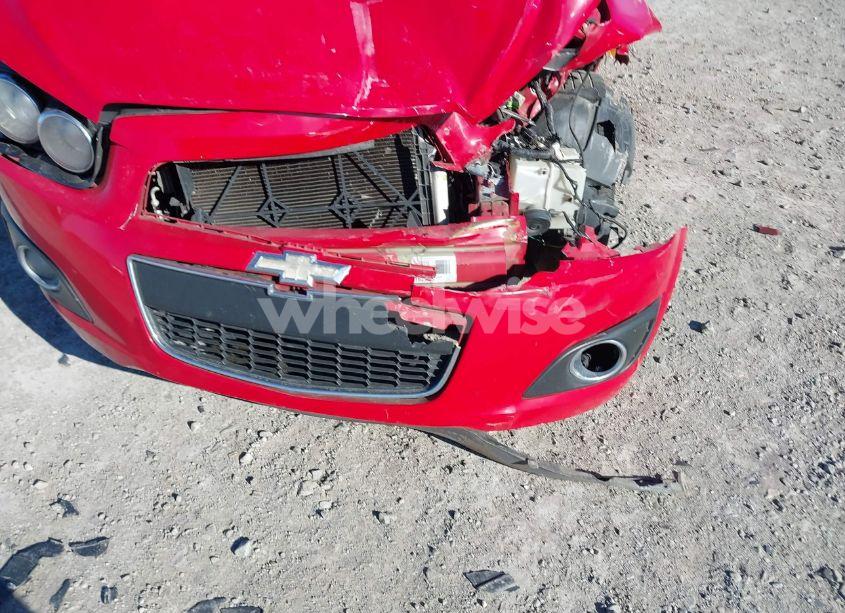 Photo 6 of 2013 Chevrolet Sonic LT AUTO (VIN 1G1JC5SH2D4128212)