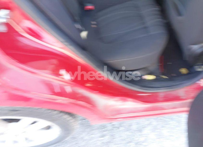 Photo 8 of 2013 Chevrolet Sonic LT AUTO (VIN 1G1JC5SH2D4128212)