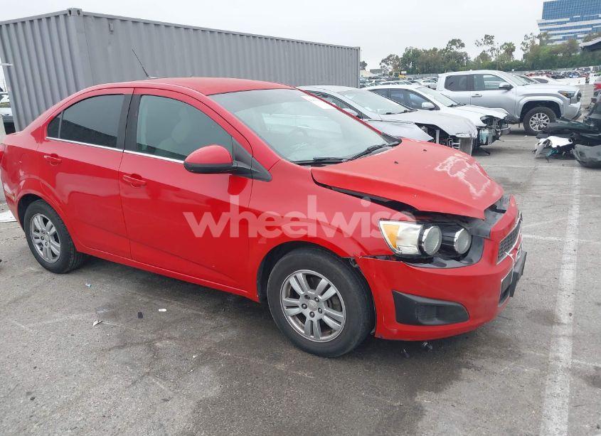 2013 Chevrolet Sonic LT AUTO (VIN 1G1JC5SH2D4211008) main photo