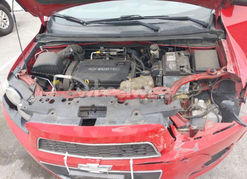 Photo 10 of 2013 Chevrolet Sonic LT AUTO (VIN 1G1JC5SH2D4211008)