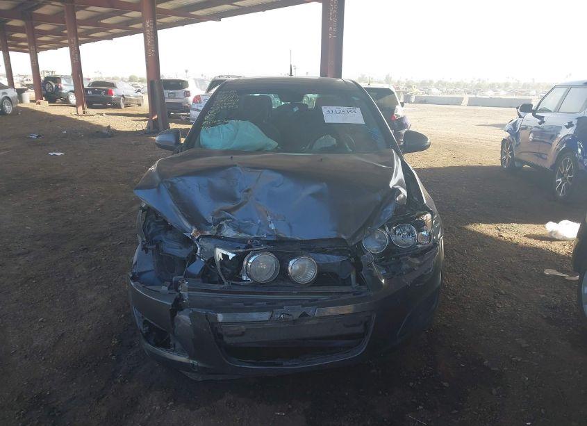 Photo 12 of 2013 Chevrolet Sonic LT AUTO (VIN 1G1JC5SH2D4252402)