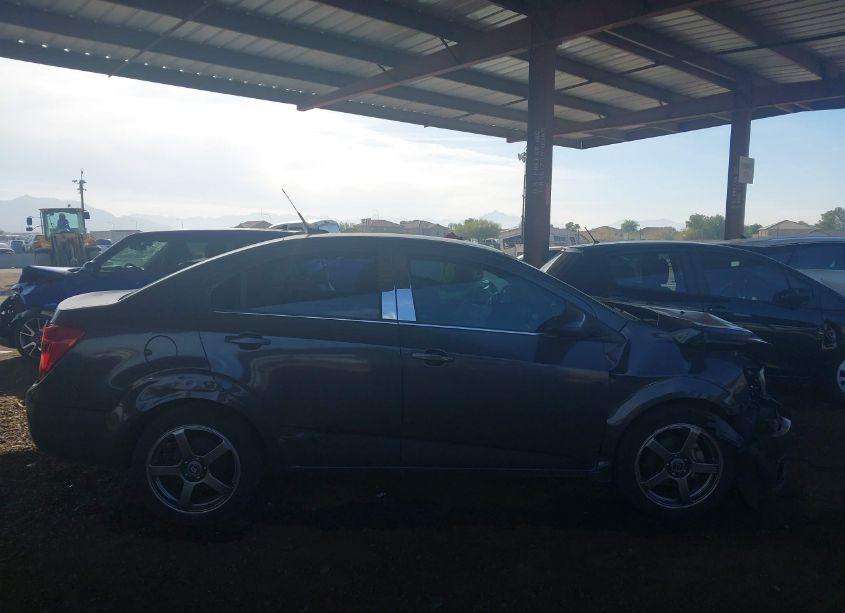 Photo 13 of 2013 Chevrolet Sonic LT AUTO (VIN 1G1JC5SH2D4252402)