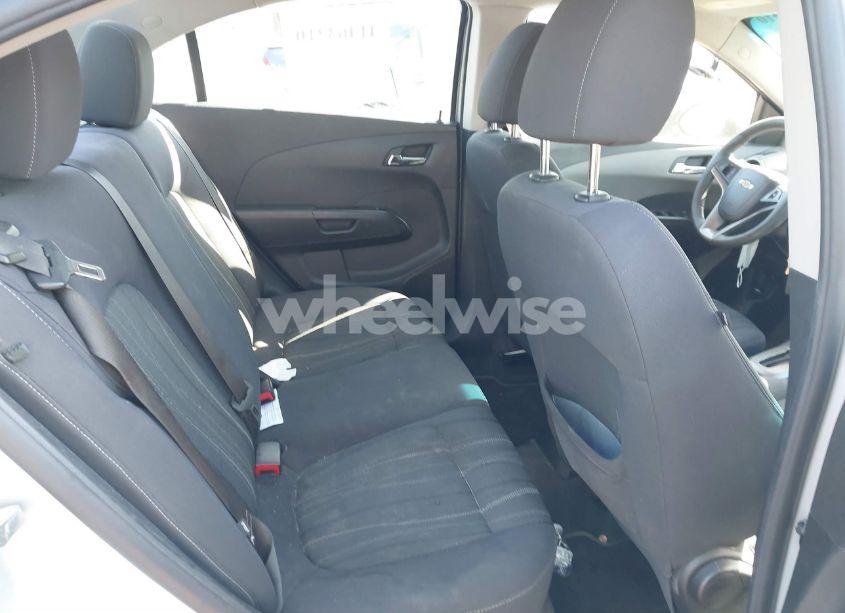 Photo 8 of 2014 Chevrolet Sonic LT AUTO (VIN 1G1JC5SH2E4101013)