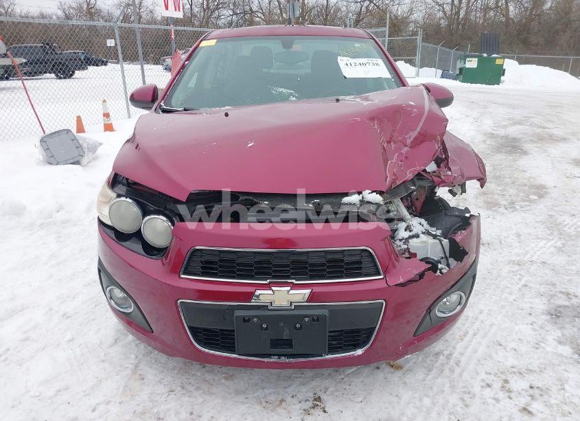 Photo 12 of 2014 Chevrolet Sonic LT AUTO (VIN 1G1JC5SH2E4110973)