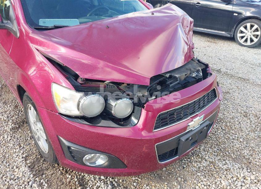 Photo 18 of 2014 Chevrolet Sonic LT AUTO (VIN 1G1JC5SH2E4110973)