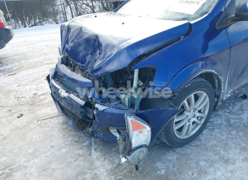 Photo 18 of 2014 Chevrolet Sonic LT AUTO (VIN 1G1JC5SH2E4151376)