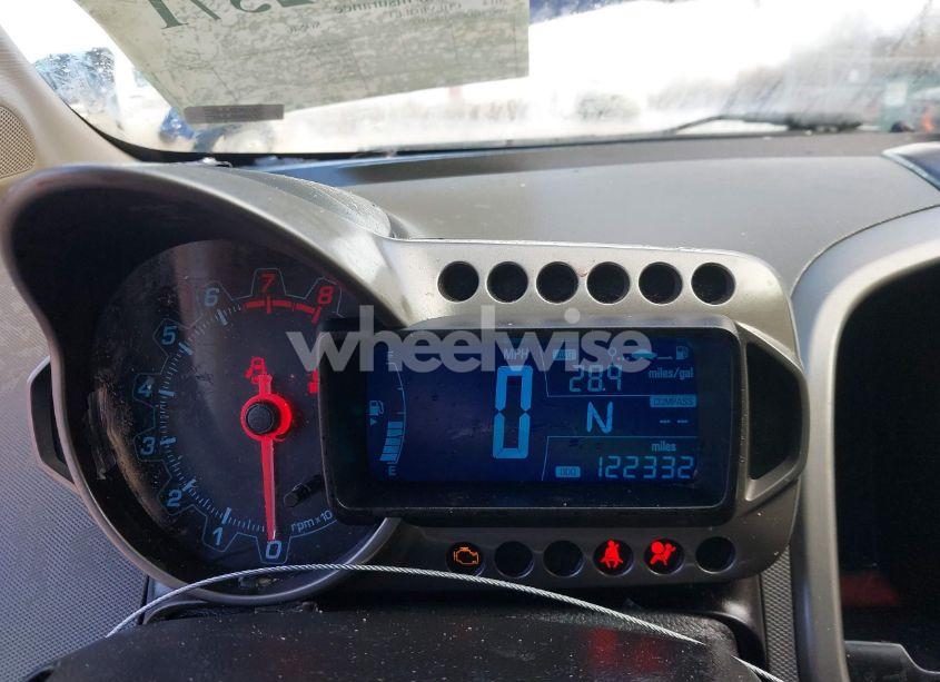 Photo 7 of 2014 Chevrolet Sonic LT AUTO (VIN 1G1JC5SH2E4151376)