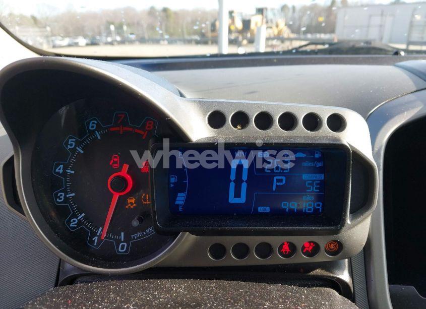 Photo 7 of 2014 Chevrolet Sonic LT AUTO (VIN 1G1JC5SH2E4200074)