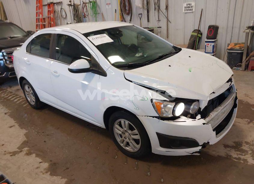 2014 Chevrolet Sonic LT AUTO (VIN 1G1JC5SH2E4235374) main photo