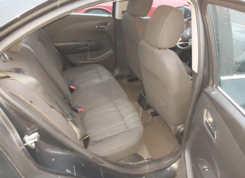 Photo 8 of 2015 Chevrolet Sonic LT AUTO (VIN 1G1JC5SH2F4106567)