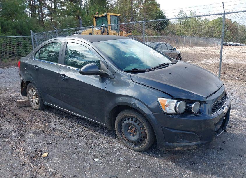 2016 Chevrolet Sonic LT AUTO (VIN 1G1JC5SH2G4110992) main photo