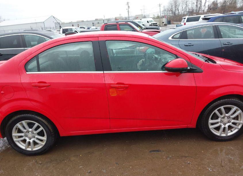 Photo 13 of 2016 Chevrolet Sonic LT AUTO (VIN 1G1JC5SH2G4111480)