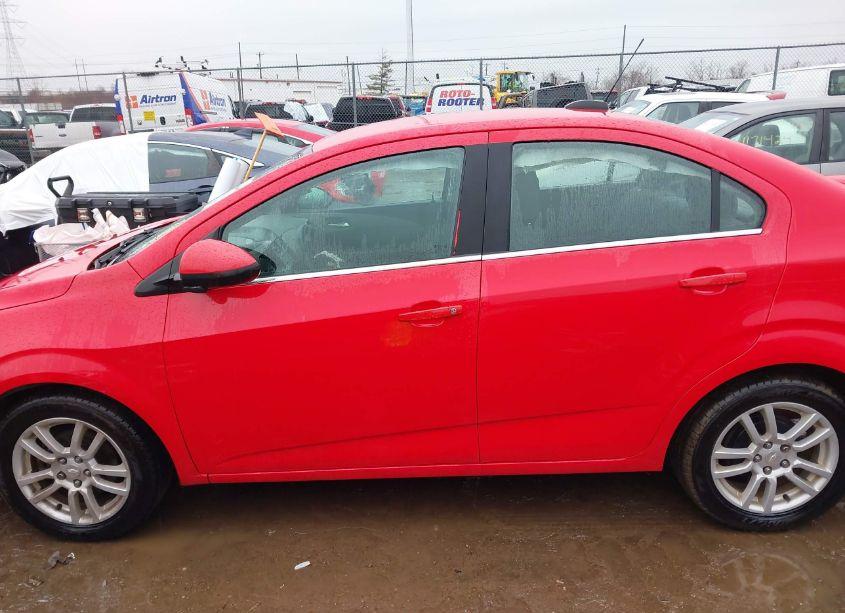 Photo 14 of 2016 Chevrolet Sonic LT AUTO (VIN 1G1JC5SH2G4111480)