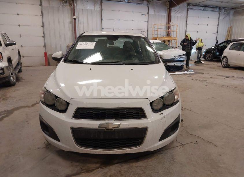Photo 12 of 2012 Chevrolet Sonic 2LT (VIN 1G1JC5SH3C4105827)