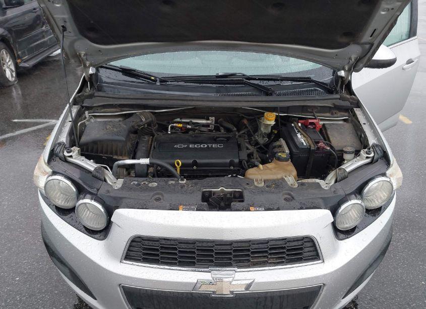 Photo 10 of 2012 Chevrolet Sonic 2LT (VIN 1G1JC5SH3C4119338)