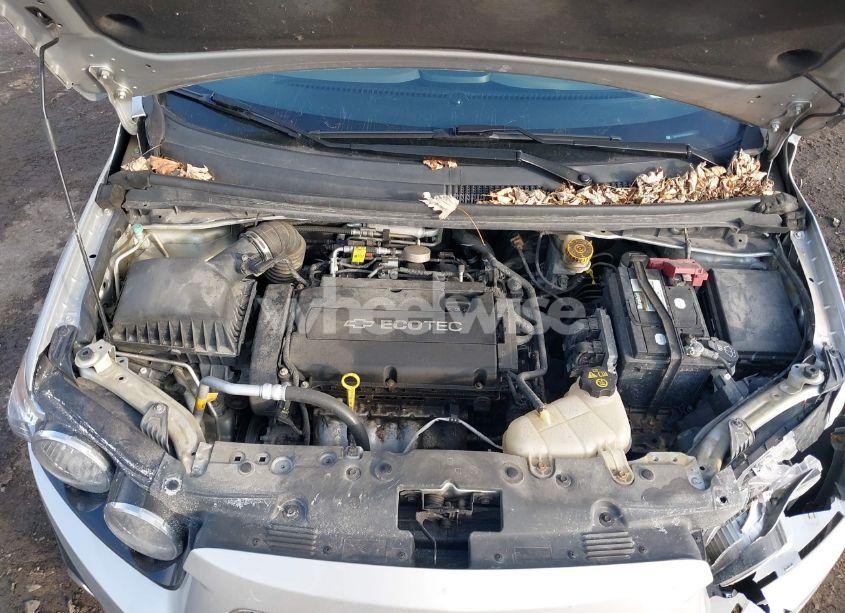 Photo 10 of 2012 Chevrolet Sonic 2LT (VIN 1G1JC5SH3C4150153)