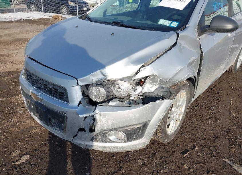 Photo 6 of 2012 Chevrolet Sonic 2LT (VIN 1G1JC5SH3C4150153)