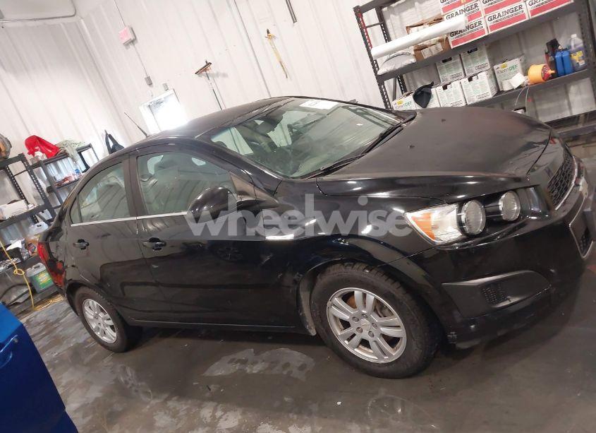 Photo 13 of 2012 Chevrolet Sonic 2LT (VIN 1G1JC5SH3C4163694)