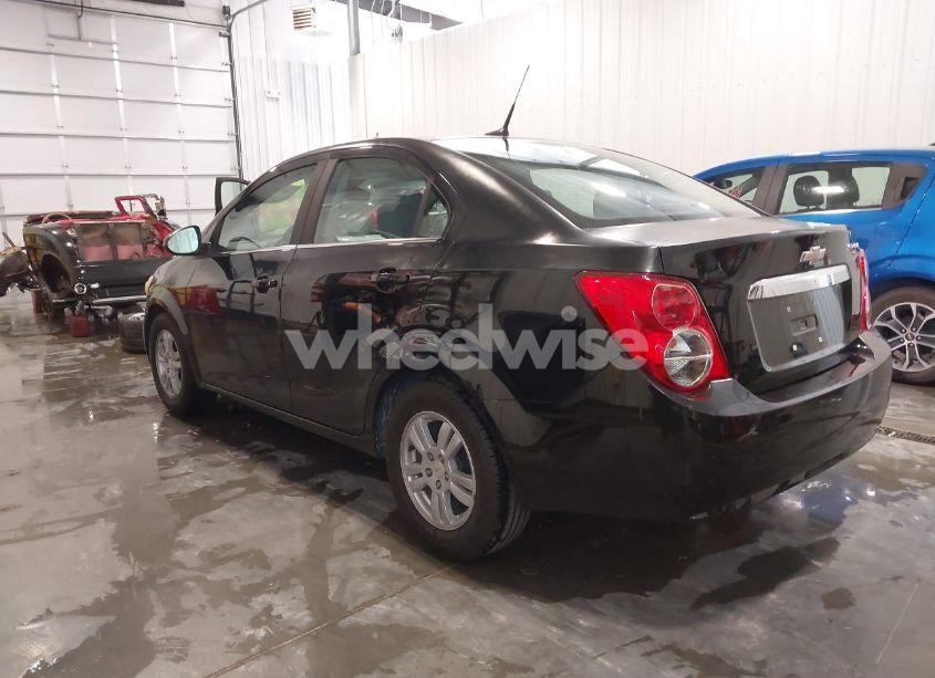 Photo 3 of 2012 Chevrolet Sonic 2LT (VIN 1G1JC5SH3C4163694)