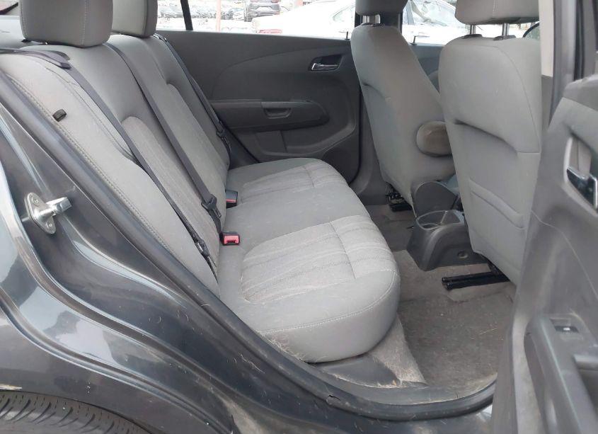 Photo 8 of 2012 Chevrolet Sonic 2LT (VIN 1G1JC5SH3C4210058)